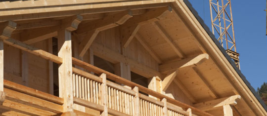 Construction de chalet en montagne